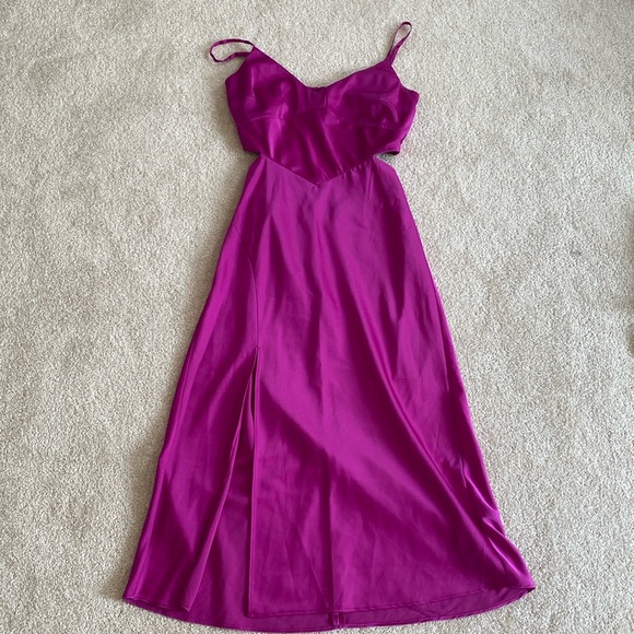 2/30$ Guess dress - Picture 2 of 3